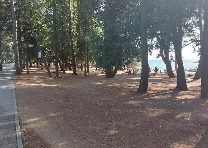 Апартаменти Parenzo Premium *